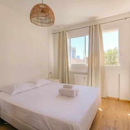 Et Spacieux Avec Vue A 1 Min De Tete D'or Apartment *