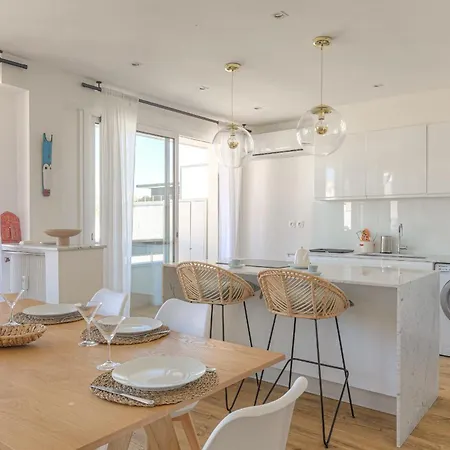 Apartment Et Spacieux Avec Vue A 1 Min De Tete D'or