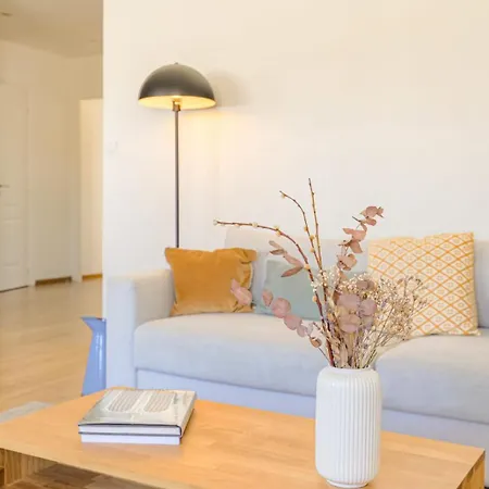 Et Spacieux Avec Vue A 1 Min De Tete D'or Apartment